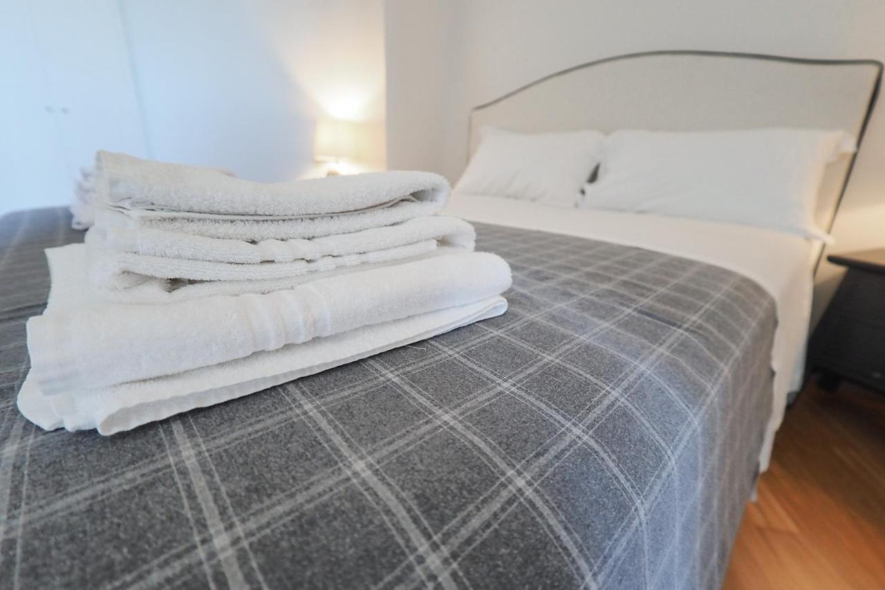 Duomo Luxury Apartment IV Милано Екстериор снимка